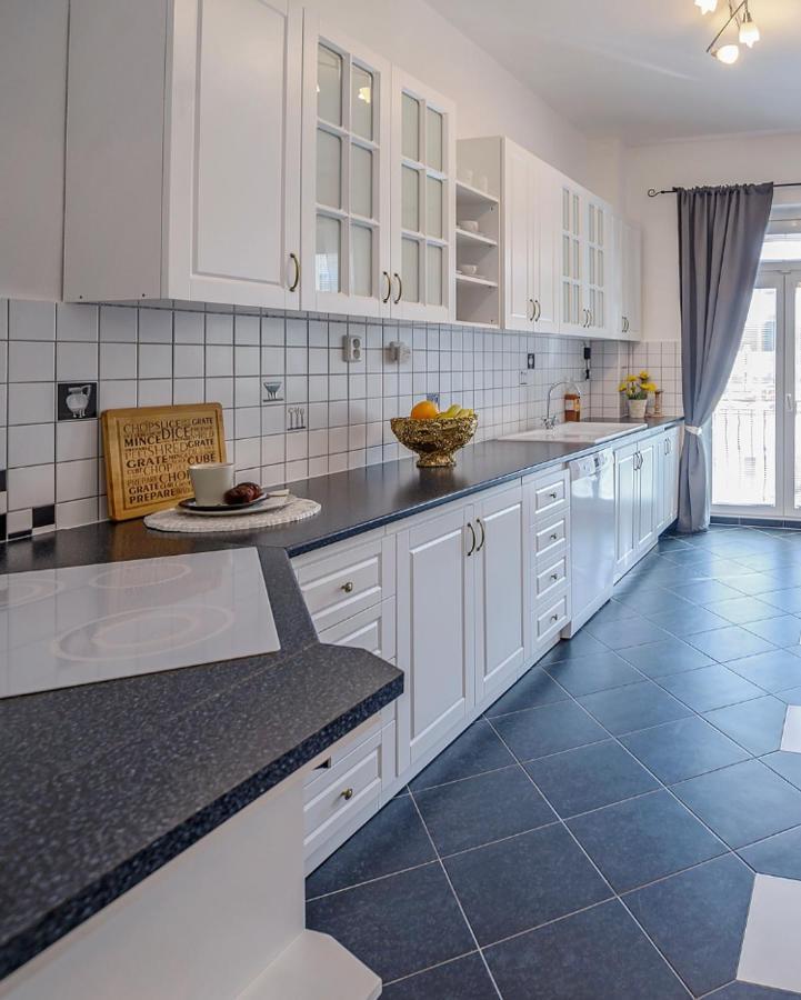 Apartment Alexis Bratislava Eksteriør billede