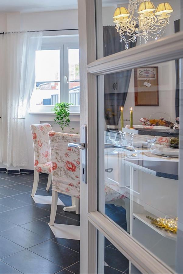 Apartment Alexis Bratislava Eksteriør billede